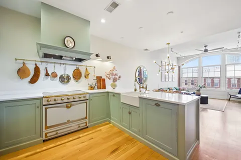 $1,600,000 | 174 Washington Street, Unit 4D, Jersey City, NJ 07302