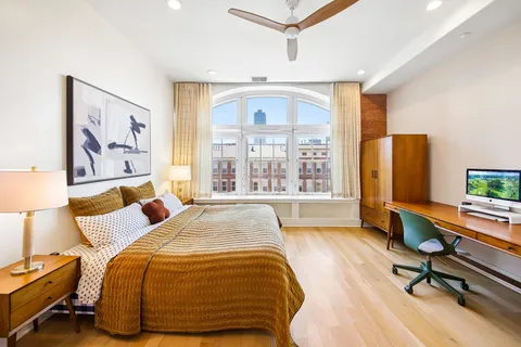 $1,600,000 | 174 Washington Street, Unit 4D, Jersey City, NJ 07302