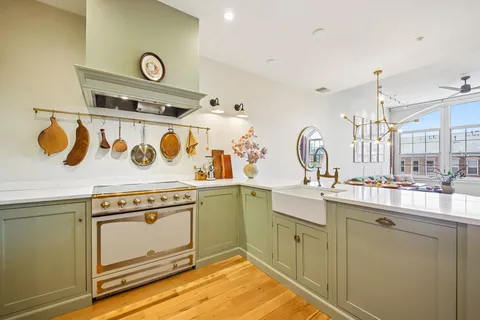 $1,600,000 | 174 Washington Street, Unit 4D, Jersey City, NJ 07302