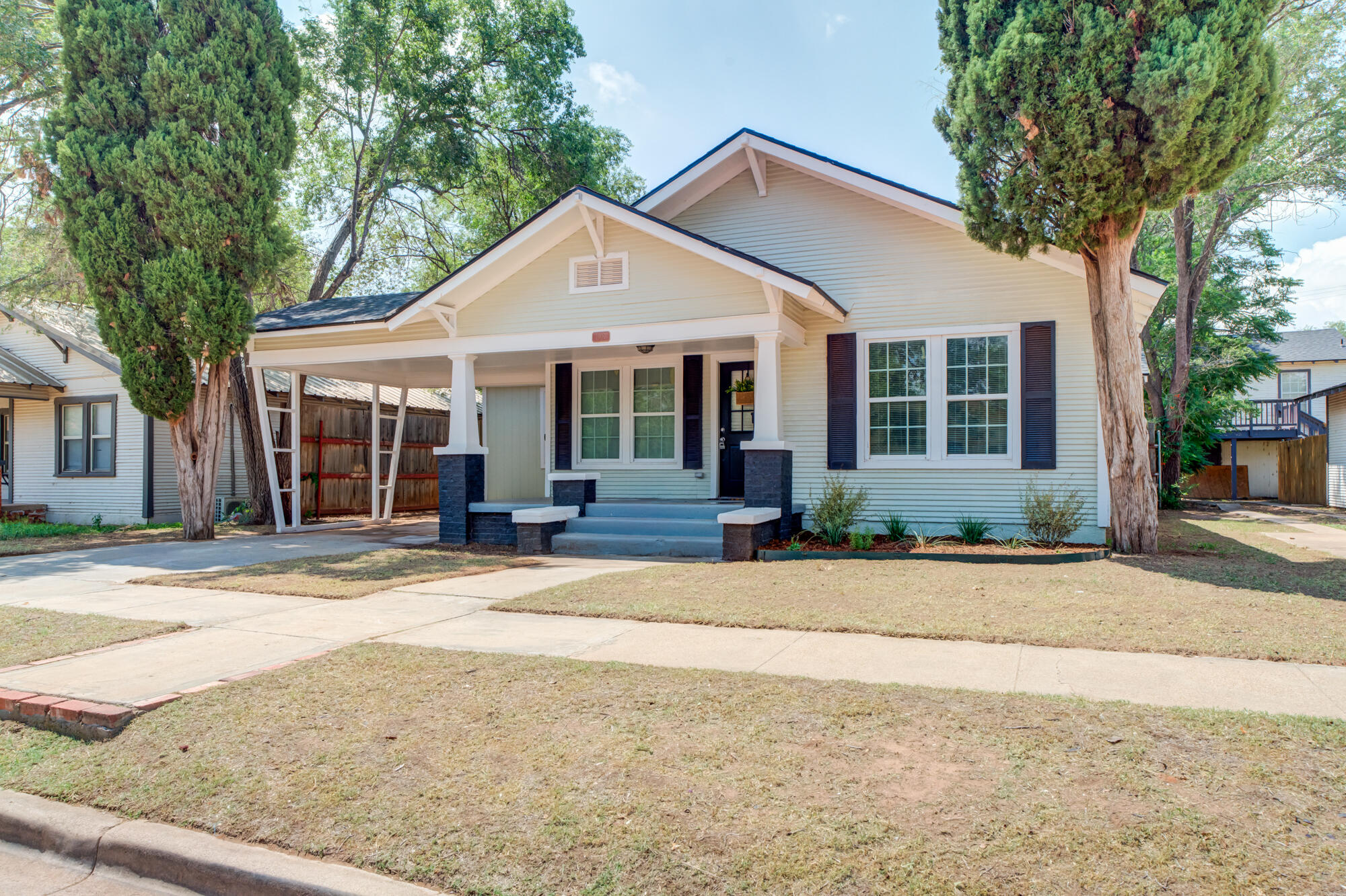 1907 16th Street Lubbock, TX 79401 - Photo 2 of 56 DSC00637_38_39_40_41