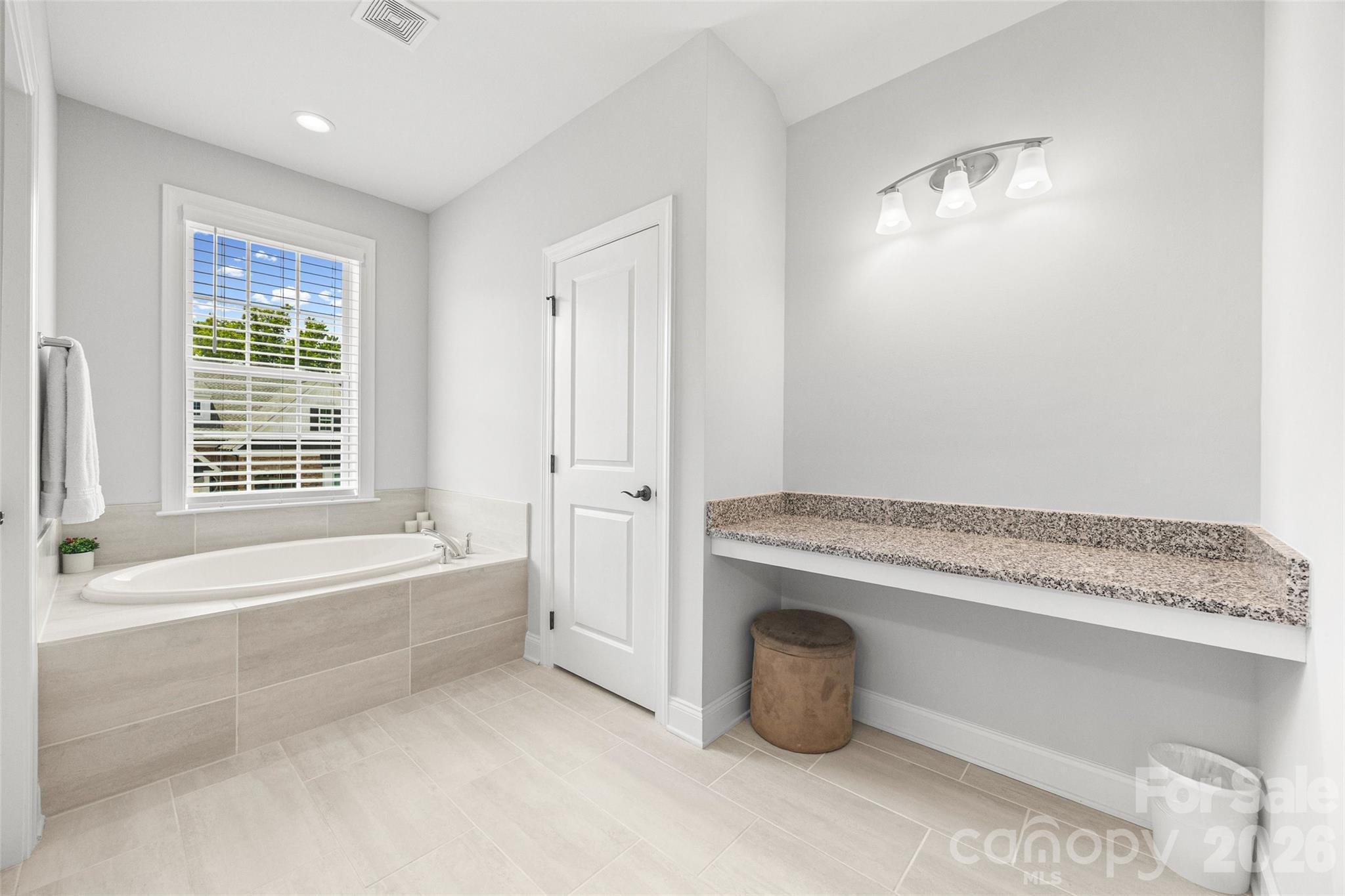 323 Forsythia Lane Tega Cay, SC 29708 - Photo 30 of 47