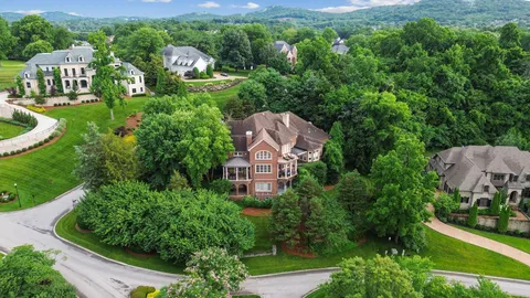 $3,379,000 | 1 Wentworth Place, Brentwood, TN 37027