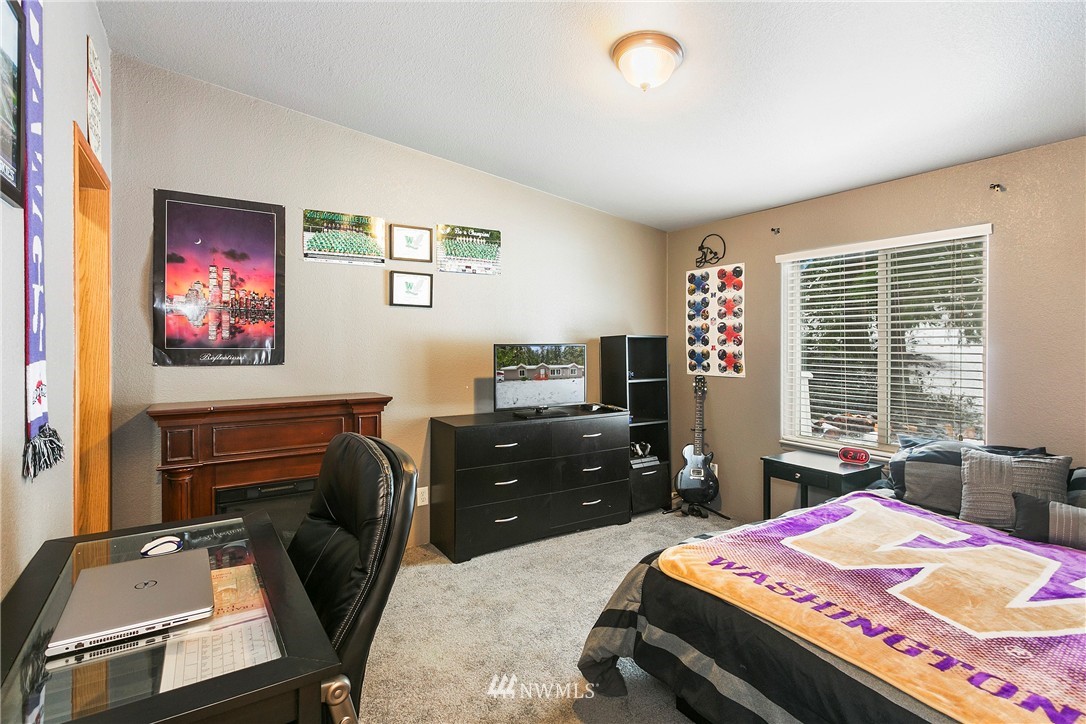 5808 West Flowing Lake Road Snohomish, WA 98290 - Photo 11 of 20 Gallery Image 11