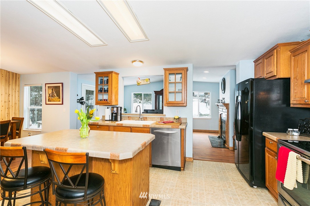5808 West Flowing Lake Road Snohomish, WA 98290 - Photo 6 of 20 Gallery Image 6