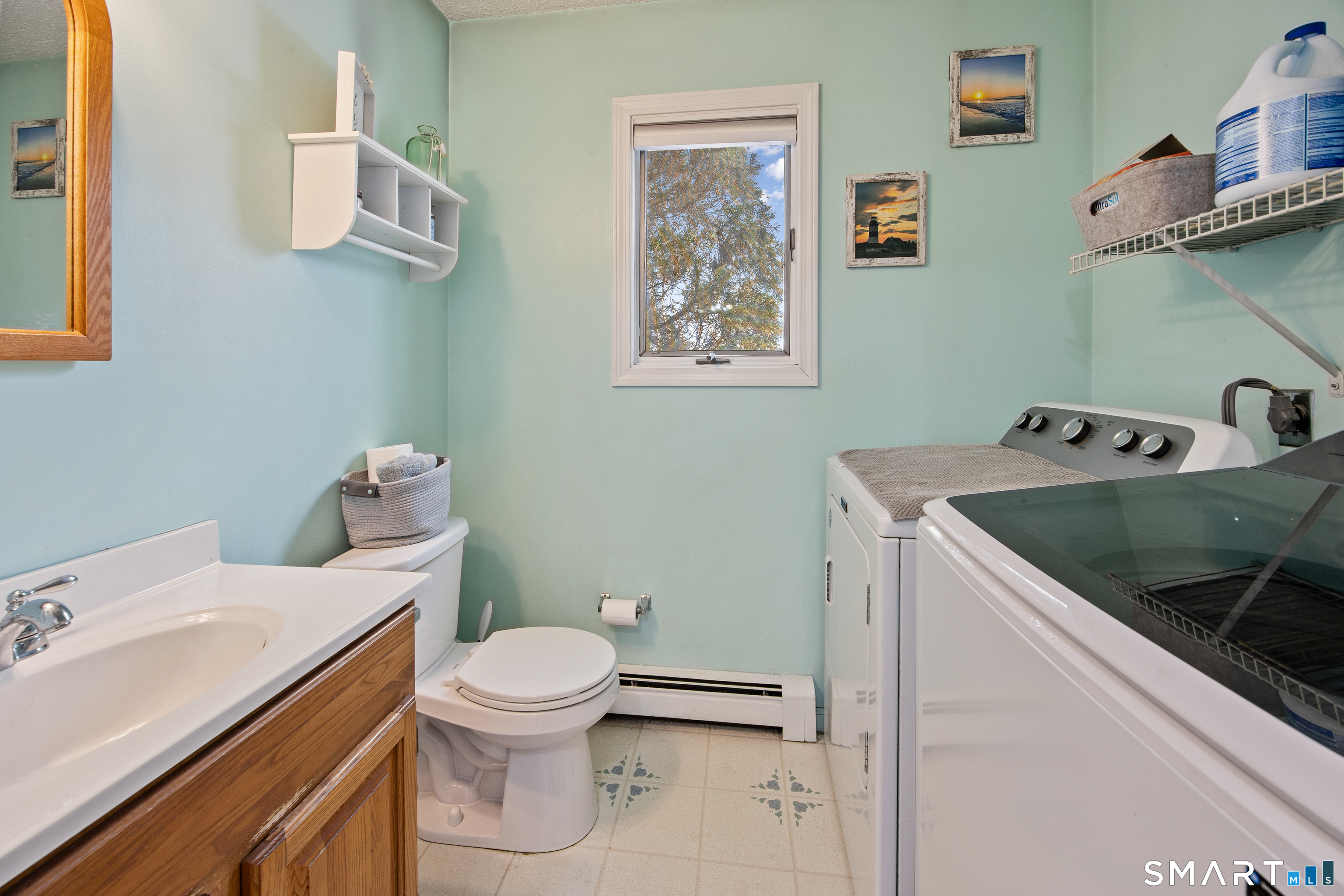 16 Sorenson Road West Haven, CT 06516 - Photo 13 of 38