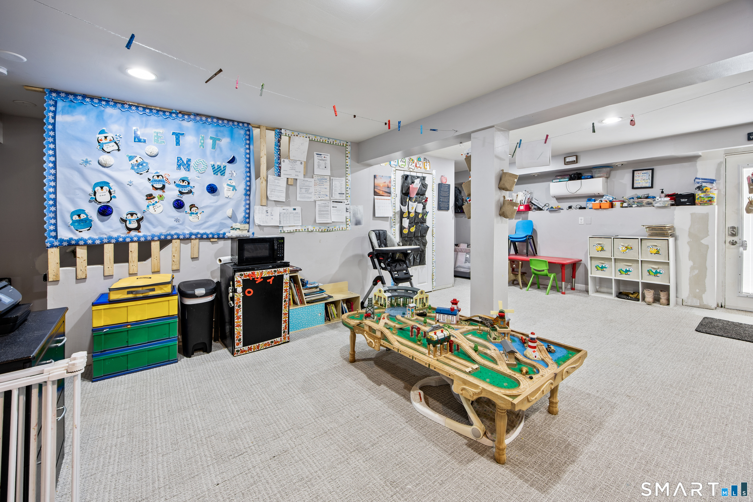 16 Sorenson Road West Haven, CT 06516 - Photo 24 of 38