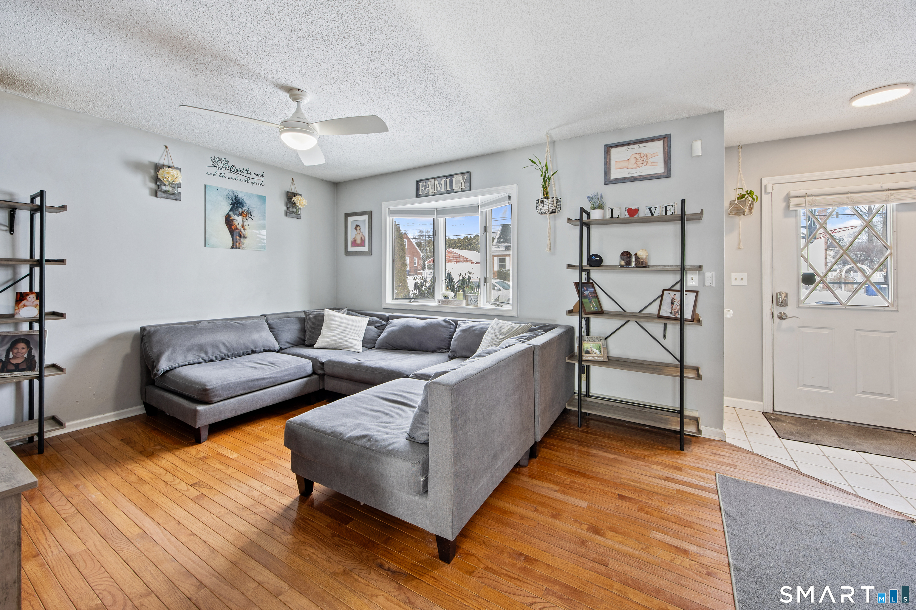 16 Sorenson Road West Haven, CT 06516 - Photo 5 of 38