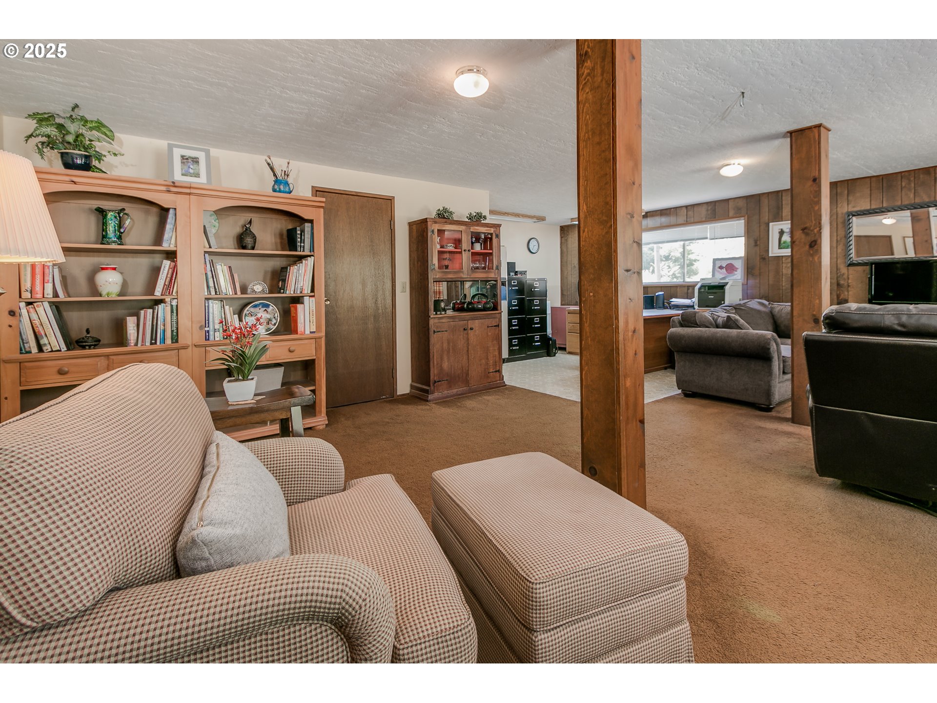 25454 Perkins Road Veneta, OR 97487 - Photo 6 of 32