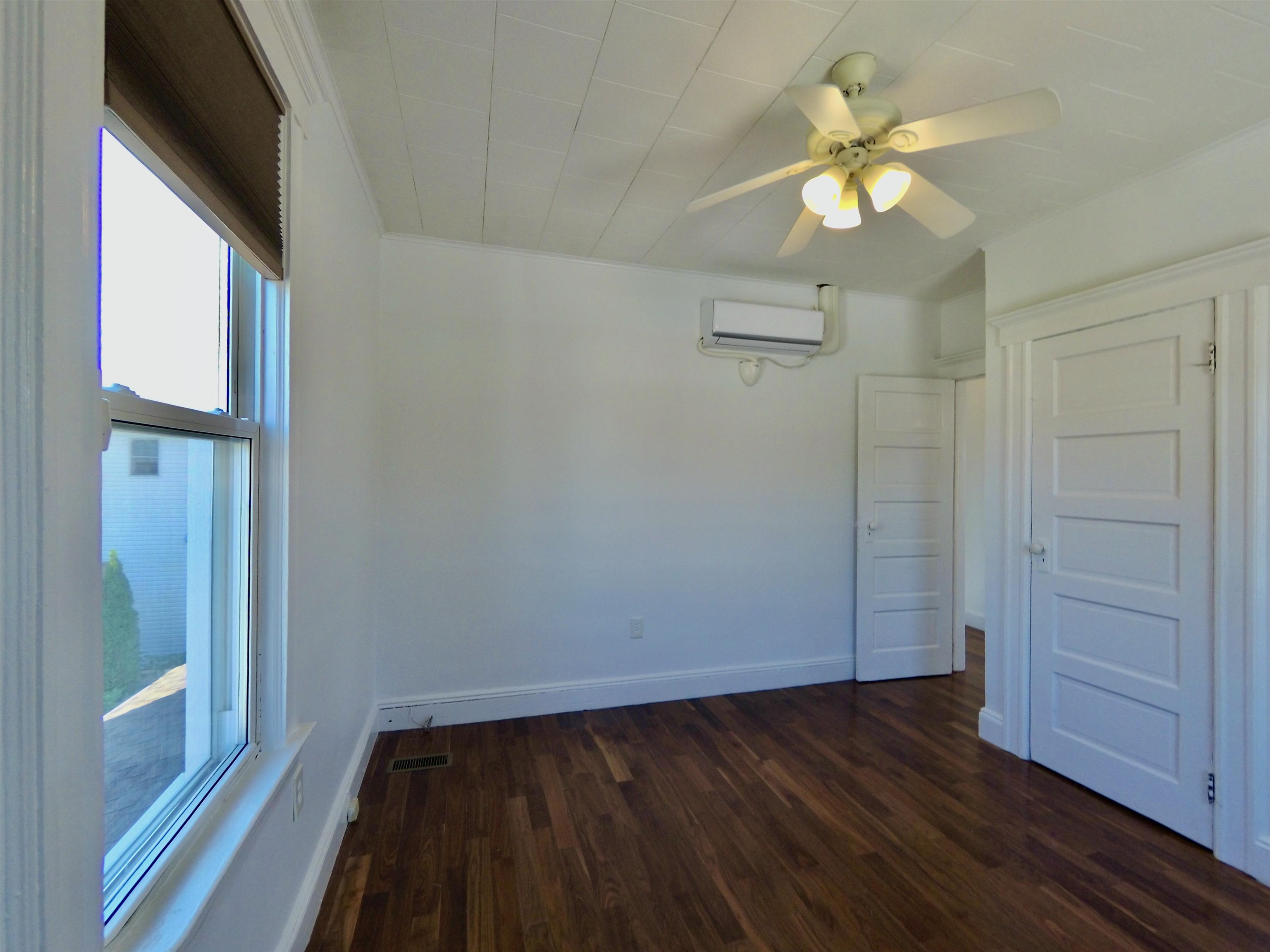 206 Front Street Secaucus, NJ 07094 - Photo 18 of 30 Gallery Image 18