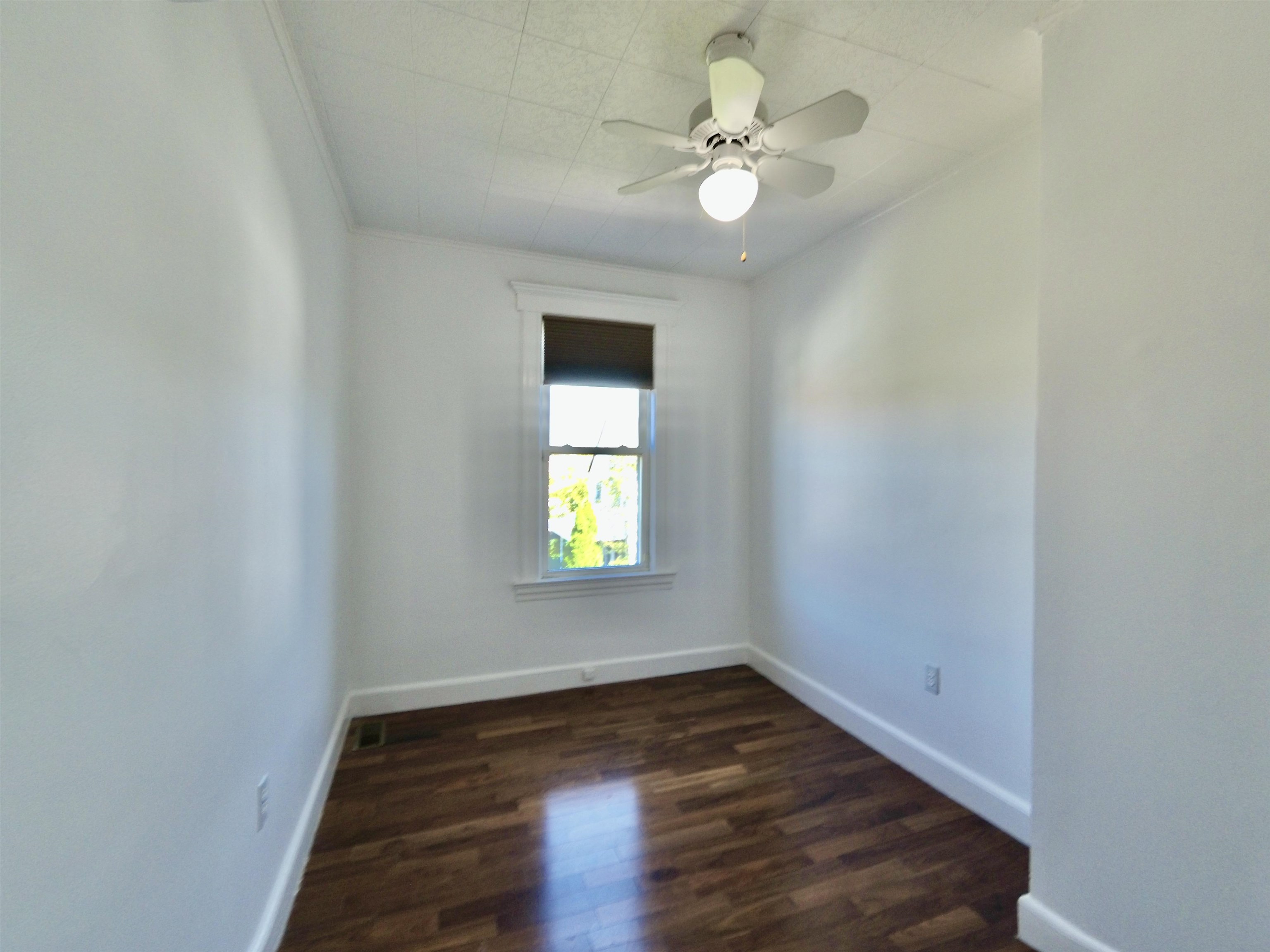 206 Front Street Secaucus, NJ 07094 - Photo 19 of 30 Gallery Image 19