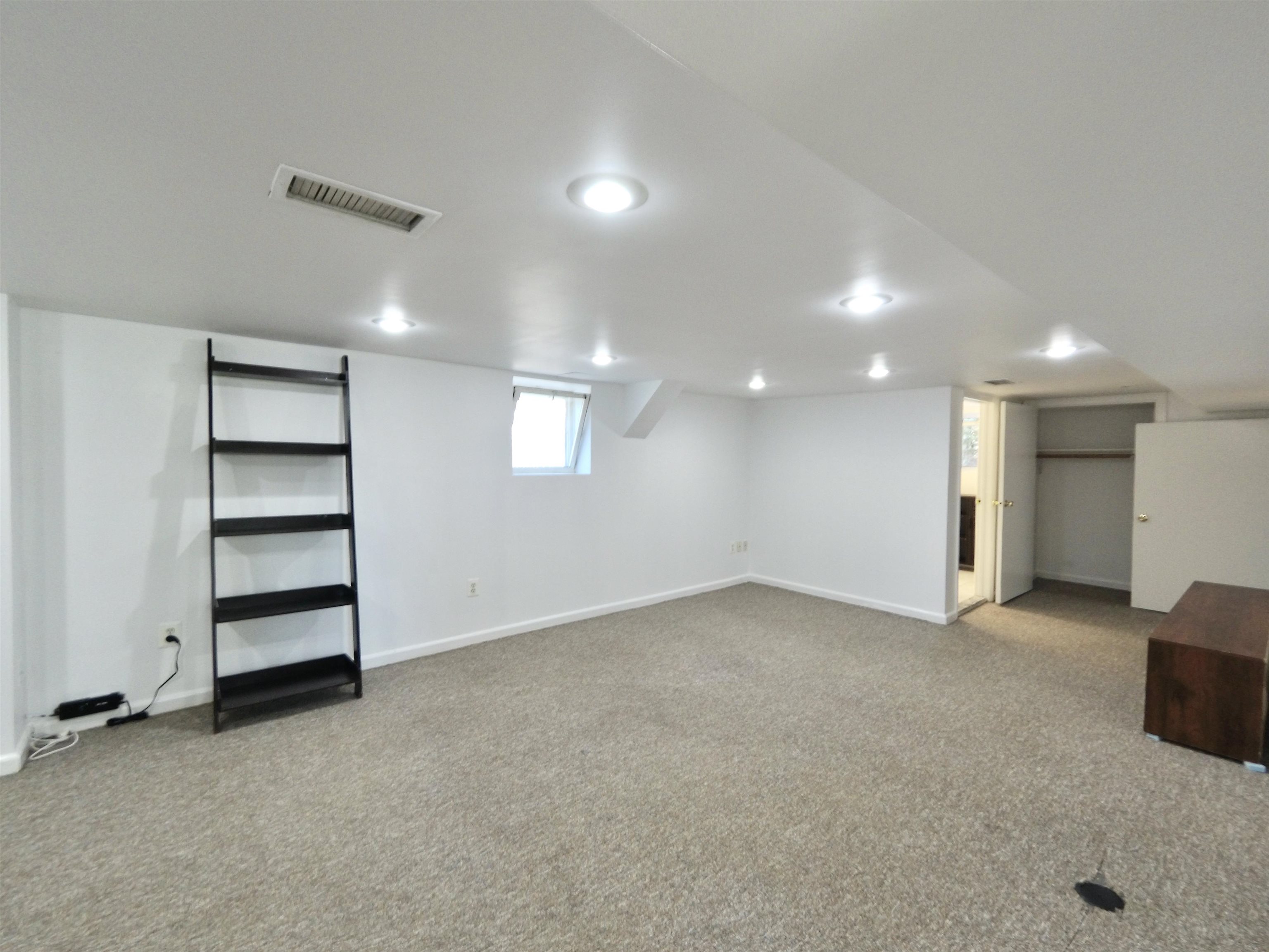 206 Front Street Secaucus, NJ 07094 - Photo 21 of 30 Gallery Image 21