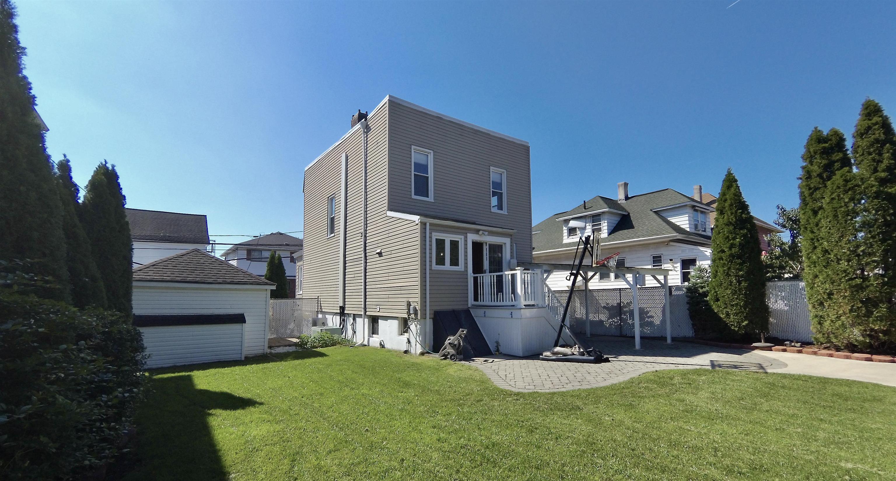 206 Front Street Secaucus, NJ 07094 - Photo 29 of 30 Gallery Image 29
