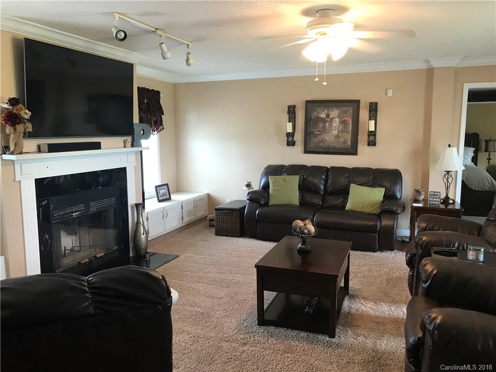 1848 County Line Road Kings Mountain, NC 28086 - Photo 3 of 24 Gallery Image 3