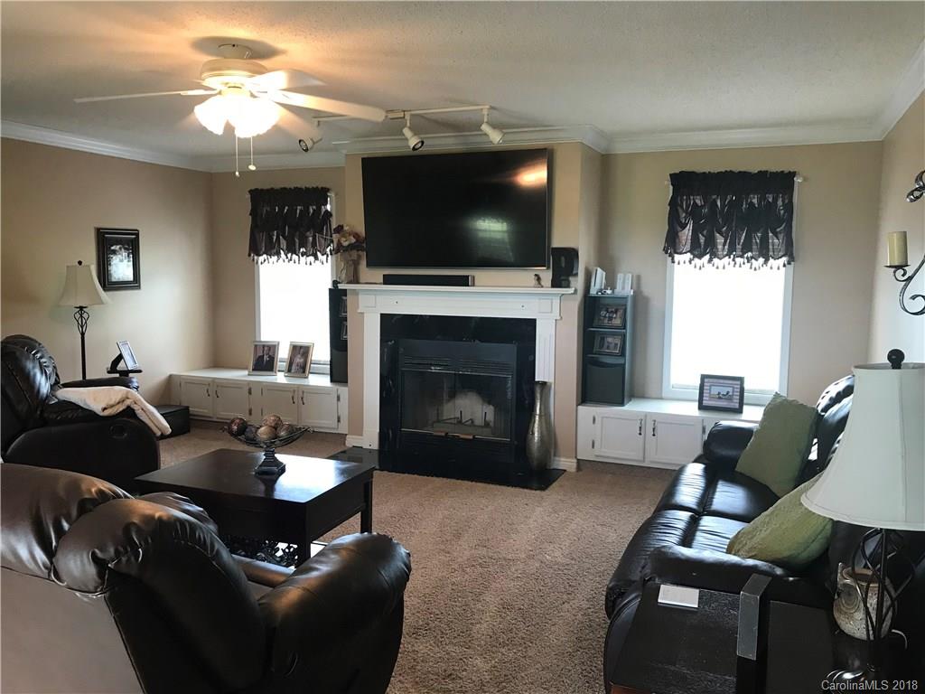 1848 County Line Road Kings Mountain, NC 28086 - Photo 5 of 24 Gallery Image 5