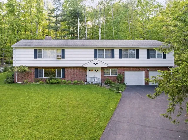 $449,000 | 1204 Hartwick Lane, Vestal, NY 13850