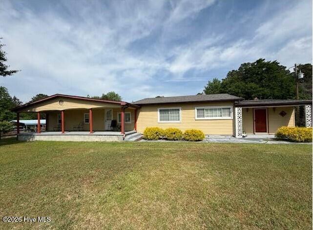 170 Loop Road Burgaw, NC 28425 - Photo 1 of 25 170 Loop Road