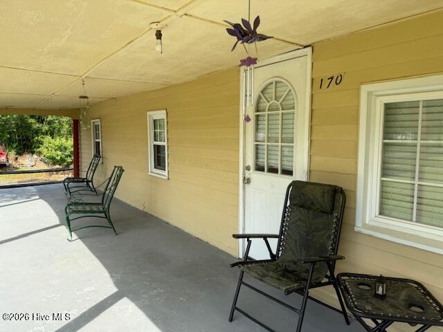 170 Loop Road Burgaw, NC 28425 - Photo 8 of 25 170 Loop Rd - Front Exterior