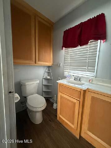 170 Loop Road Burgaw, NC 28425 - Photo 9 of 25 170 Loop Rd - Half Bath