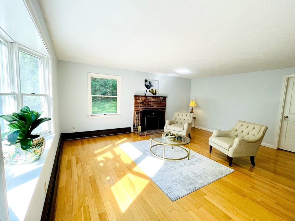 150 Middle Road Boxborough, MA 01719 - Photo 11 of 36