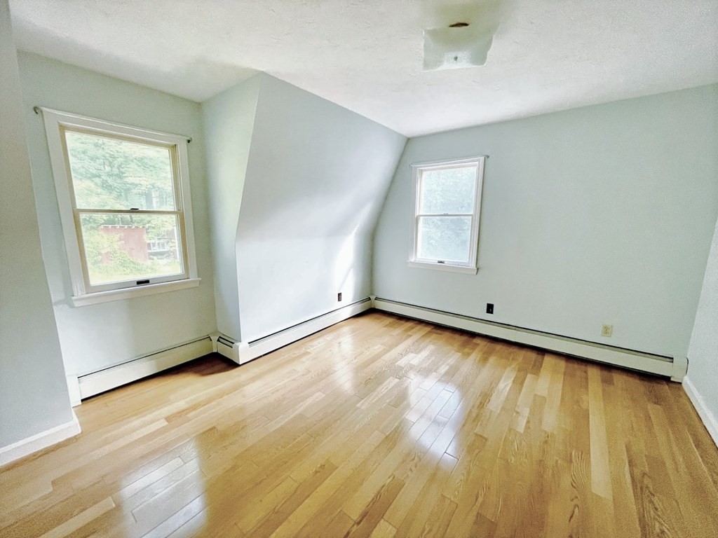 150 Middle Road Boxborough, MA 01719 - Photo 26 of 36