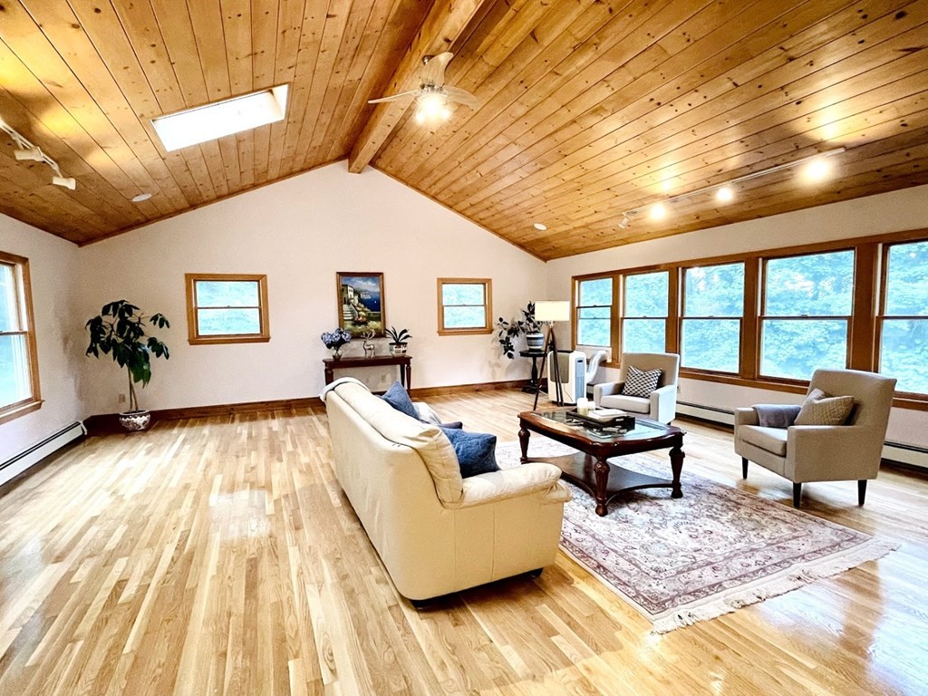150 Middle Road Boxborough, MA 01719 - Photo 3 of 36