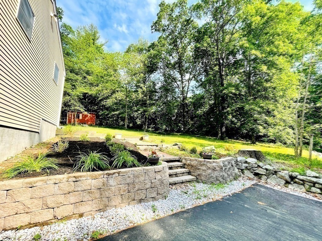 150 Middle Road Boxborough, MA 01719 - Photo 33 of 36