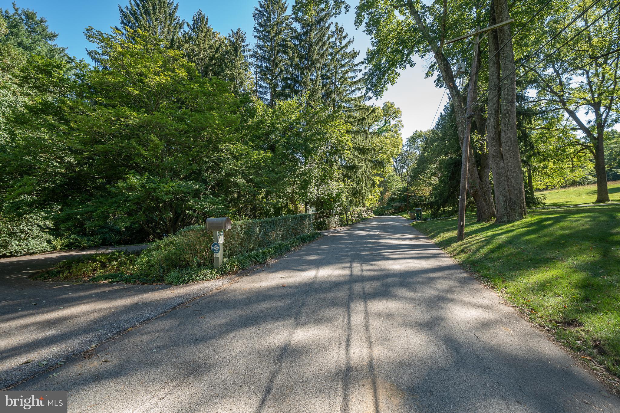 24-26 Paper Mill Road Newtown Square, PA 19073 - Photo 11 of 86 Quiet cul de sac road