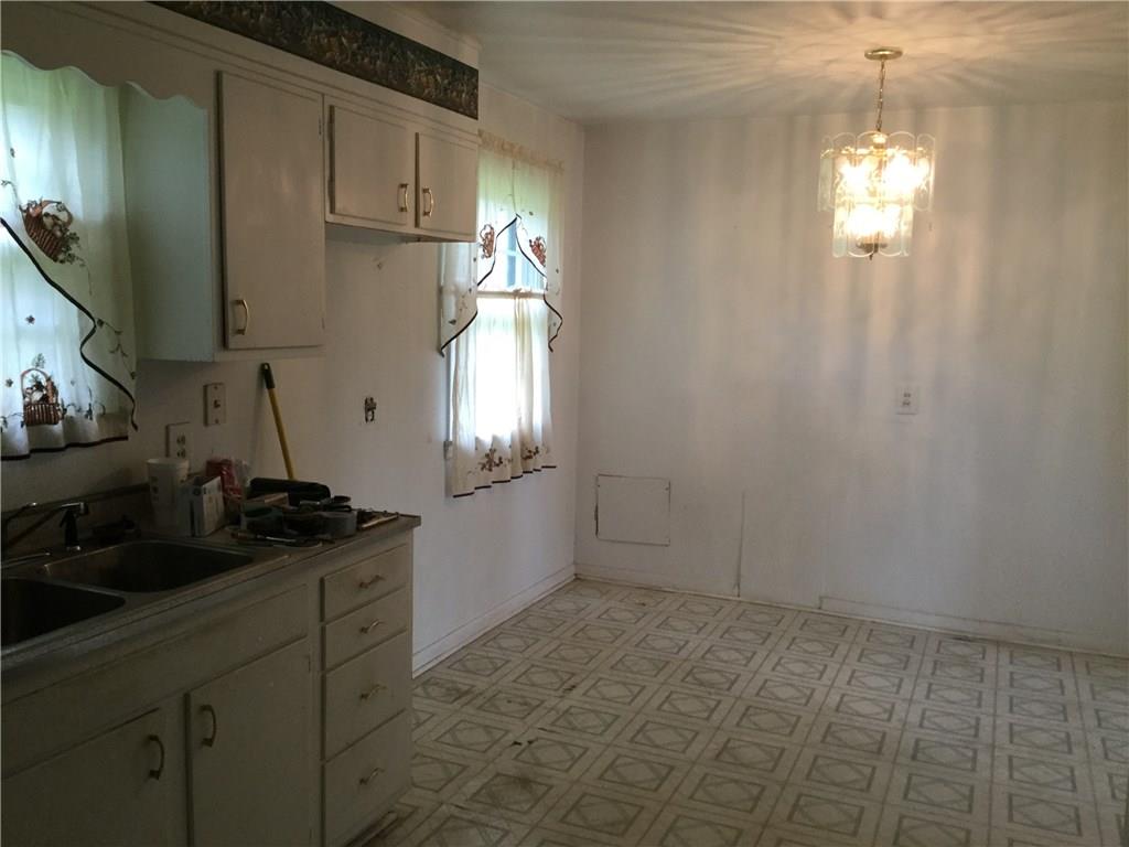 152 East Stop 11 Road Indianapolis, IN 46227 - Photo 3 of 11 Gallery Image 3