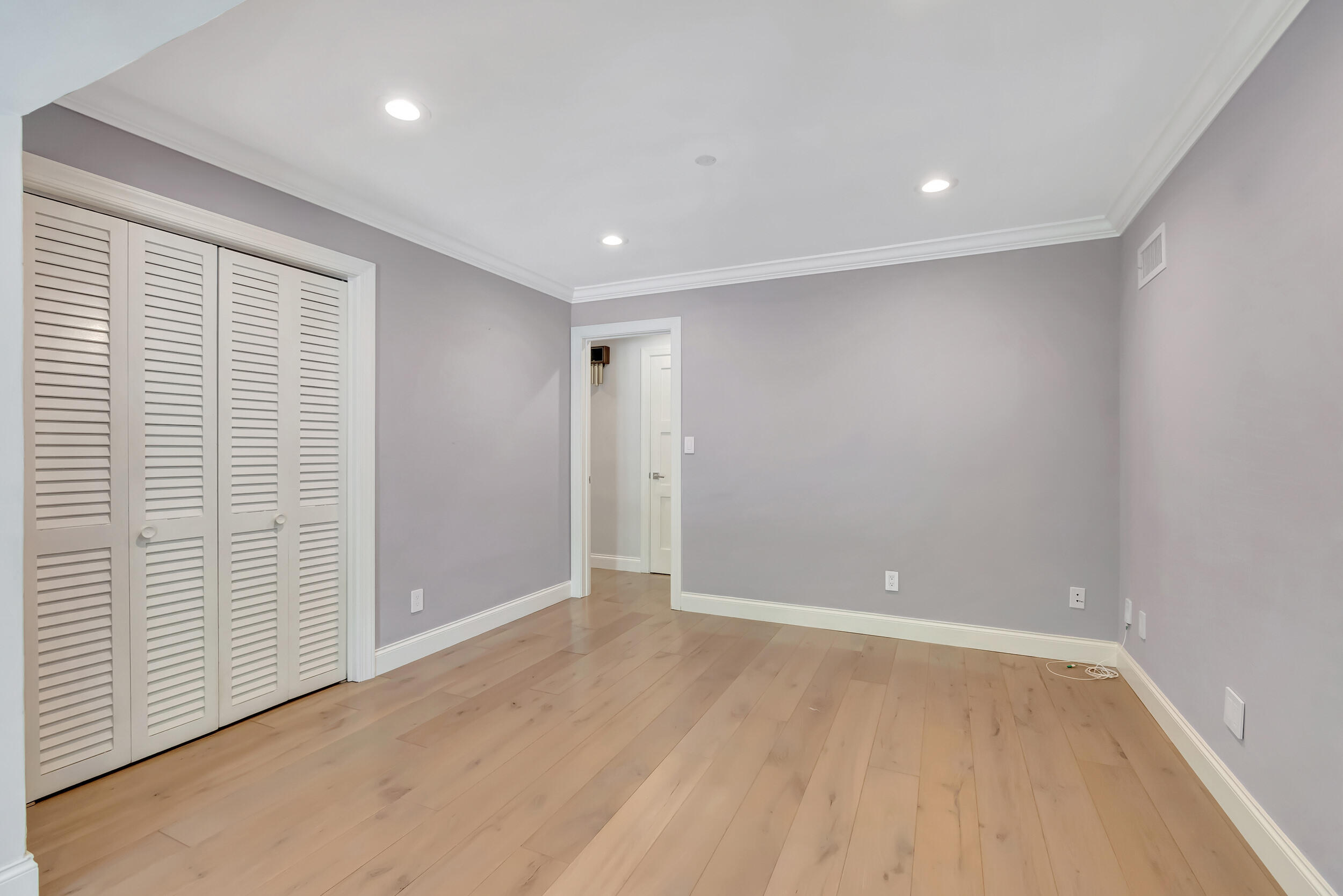 4410 Northeast 24th Avenue Lighthouse Point, FL 33064 - Photo 25 of 44 22_dsc_8025