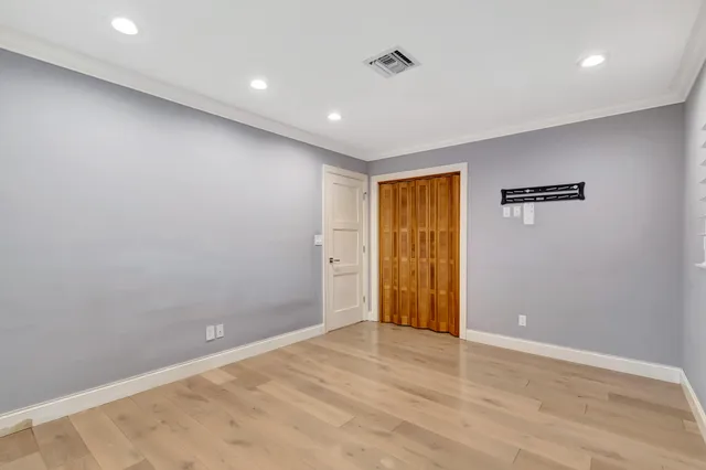 $6,000 | 4410 Northeast 24th Avenue, Lighthouse Point, FL 33064