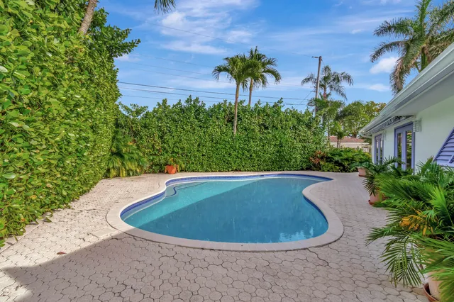 $6,000 | 4410 Northeast 24th Avenue, Lighthouse Point, FL 33064