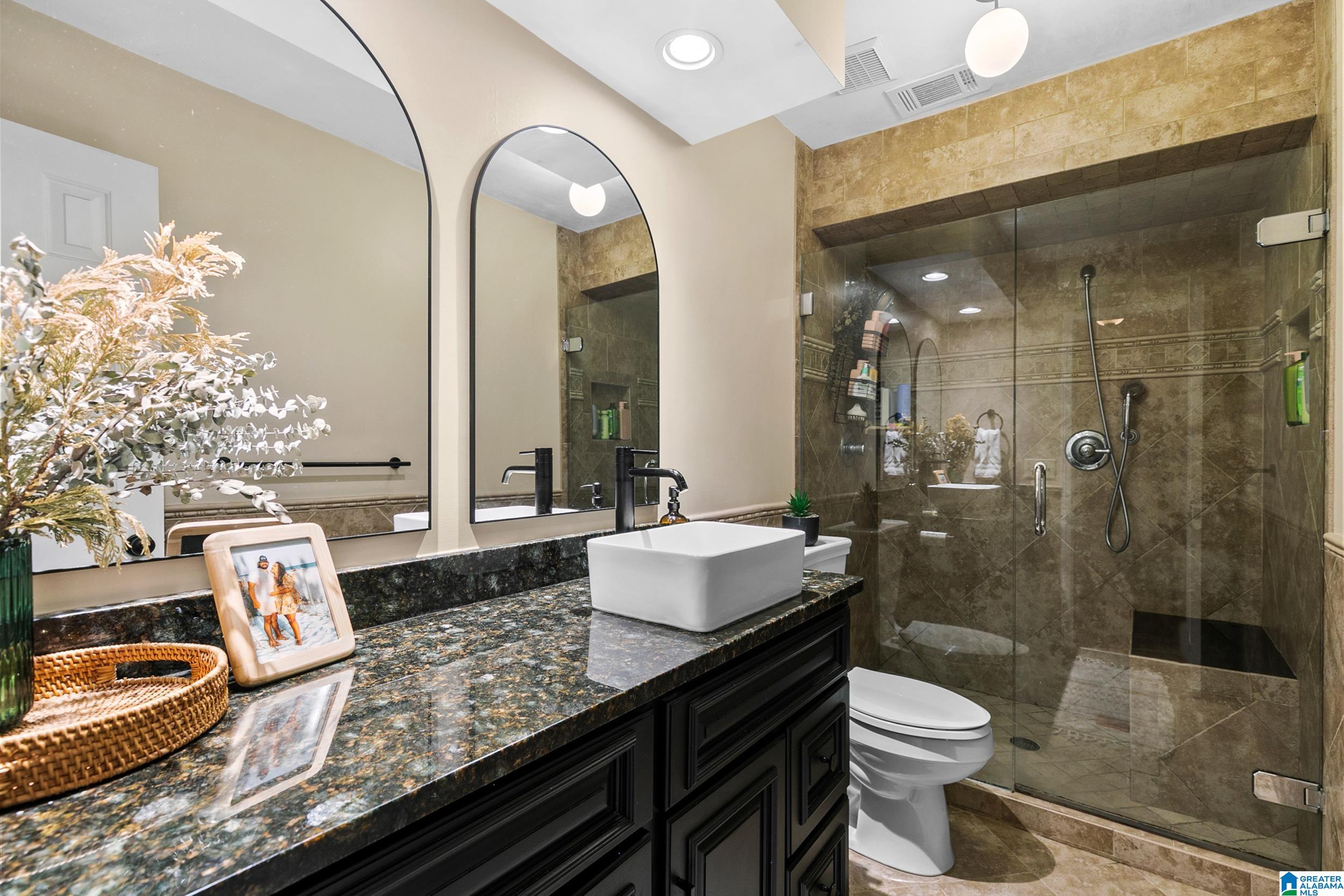 2013 Crossvine Road Birmingham, AL 35244 - Photo 23 of 41