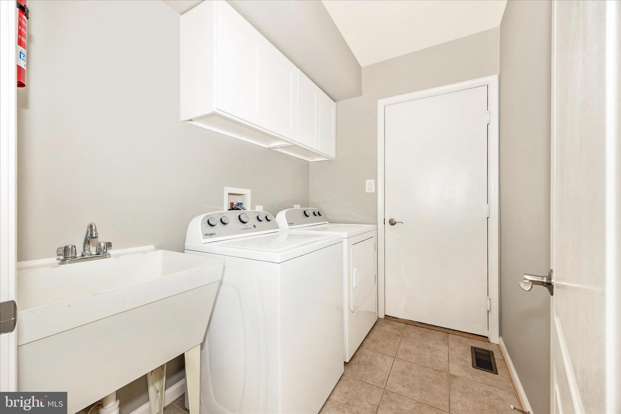 2666 Brook Valley Road Frederick, MD 21701 - Photo 21 of 66 Laundry Room