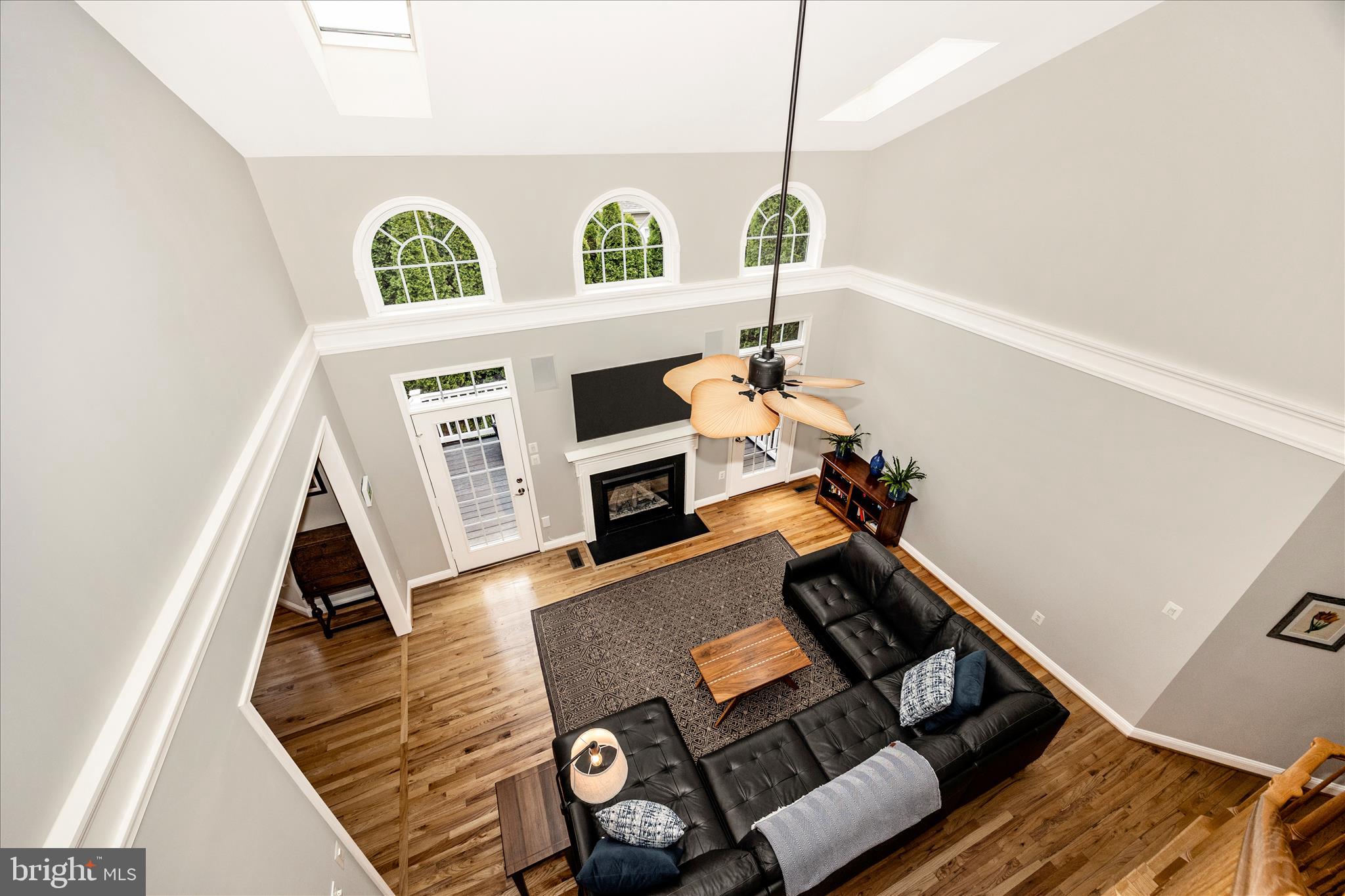 2666 Brook Valley Road Frederick, MD 21701 - Photo 7 of 66 Living Room