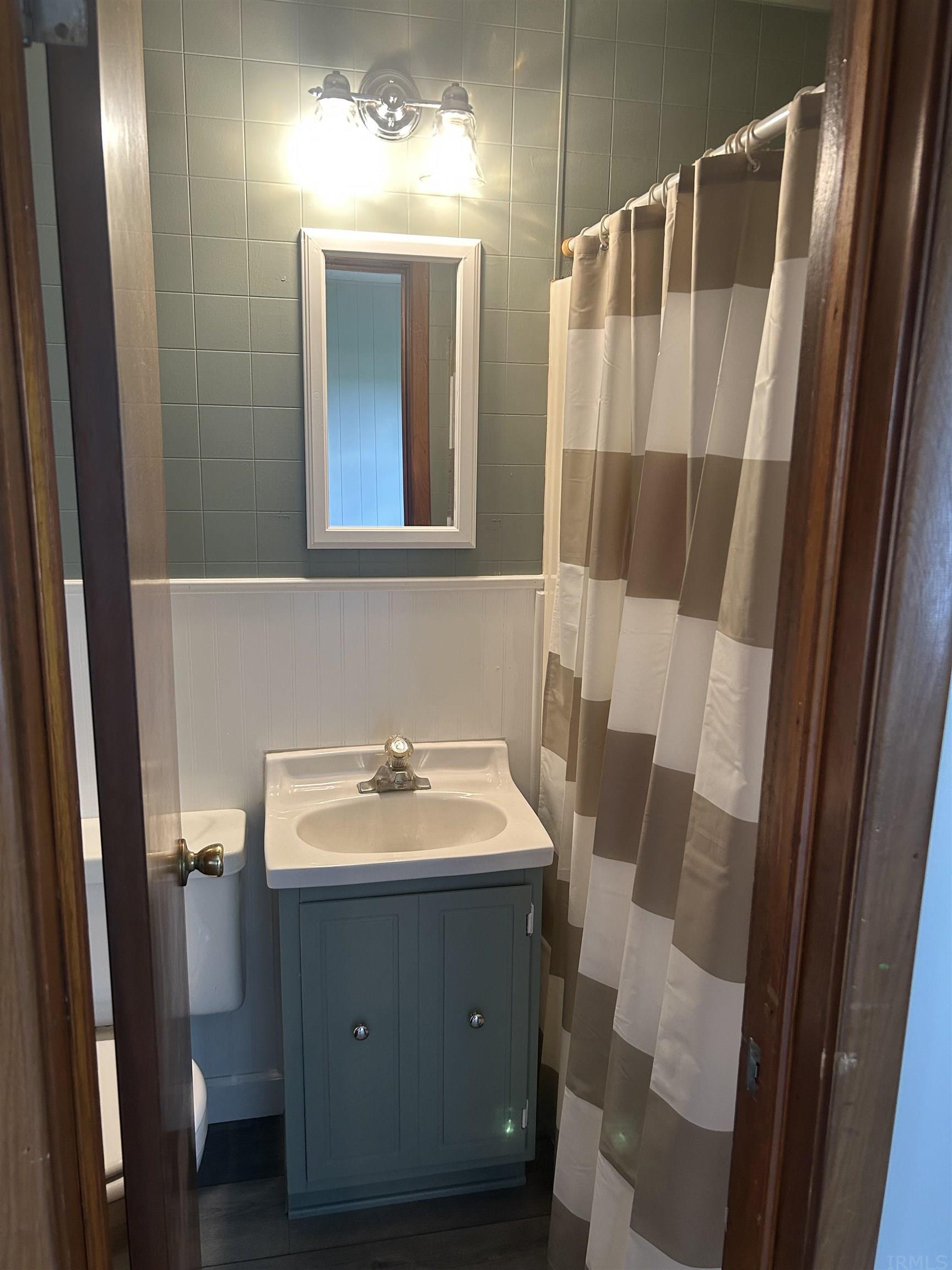 1121 West Marshall Street Decatur, IN 46733 - Photo 3 of 13
