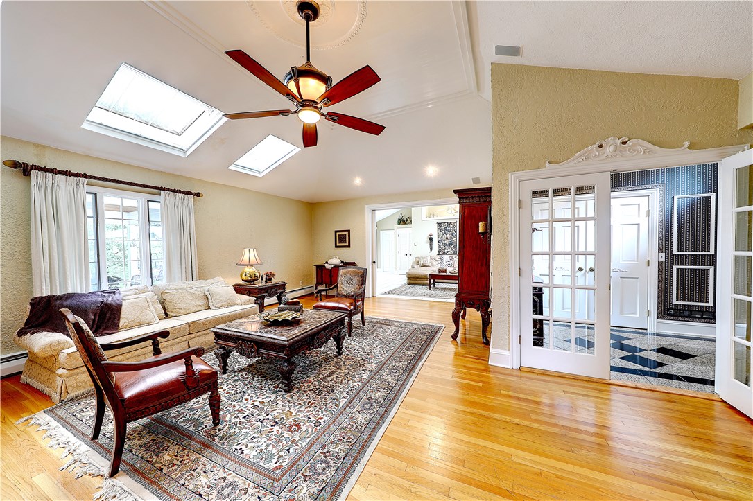 74 Cowesett Road Warwick, RI 02886 - Photo 12 of 39