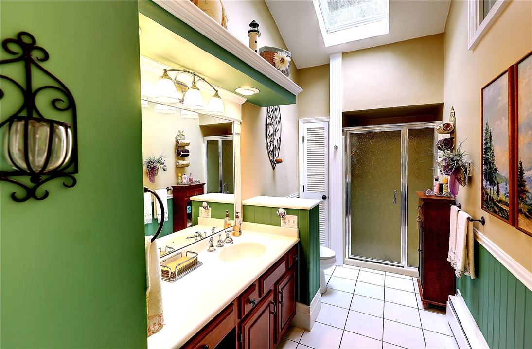 74 Cowesett Road Warwick, RI 02886 - Photo 18 of 39