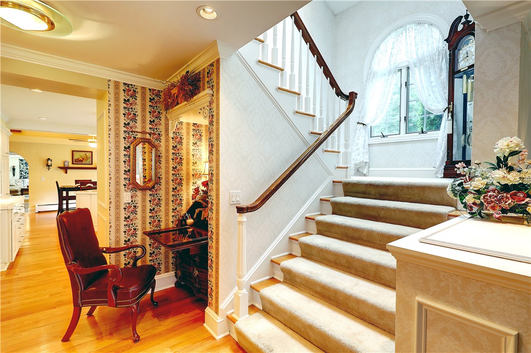 74 Cowesett Road Warwick, RI 02886 - Photo 31 of 39