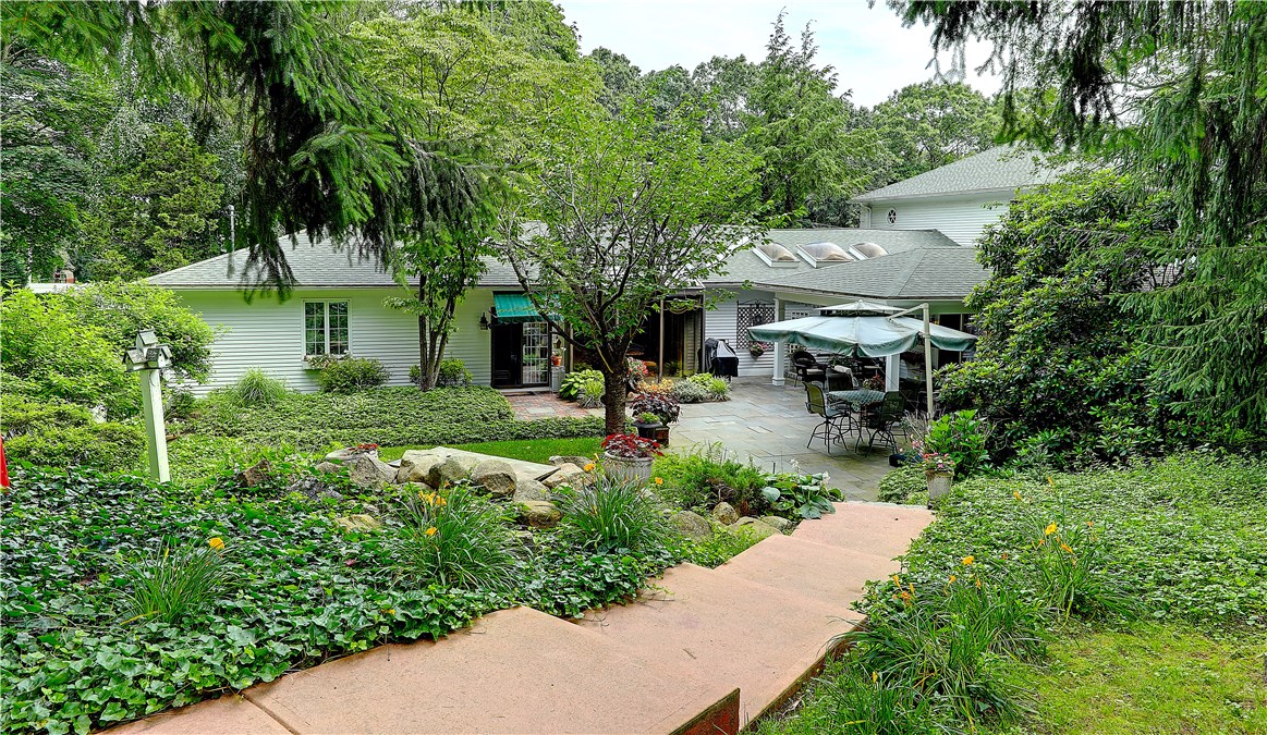 74 Cowesett Road Warwick, RI 02886 - Photo 6 of 39