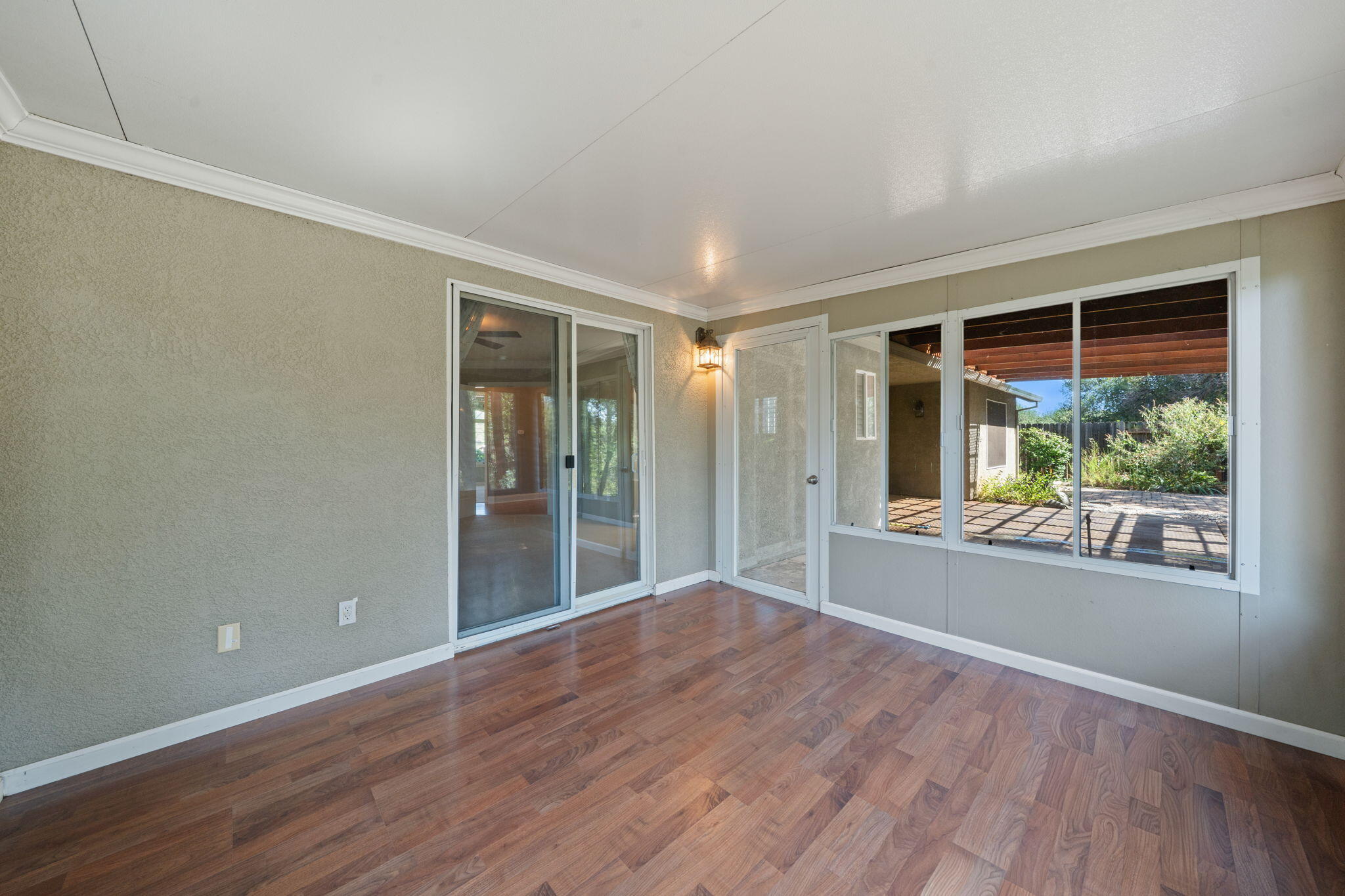 3790 Indio Way Redding, CA 96002 - Photo 28 of 51 Sunroom