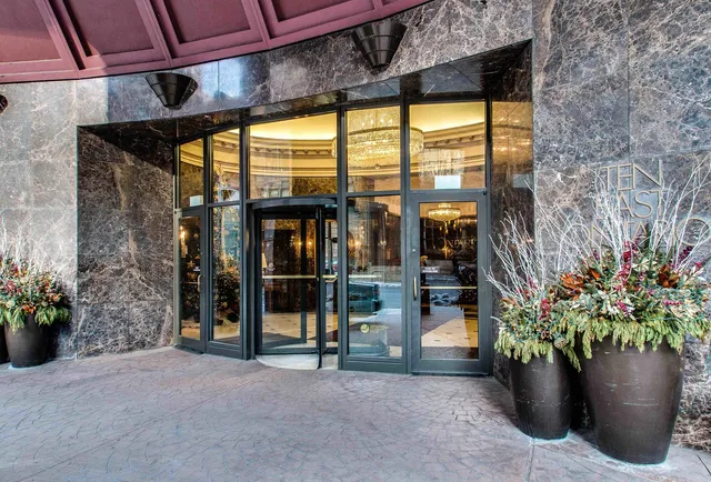 $255,000 | 10 East Ontario Street, Unit 3512, Chicago, IL 60611