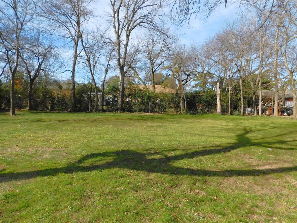 819 Thomas Street Denton, TX 76201 - Photo 31 of 33 a view of a field with trees