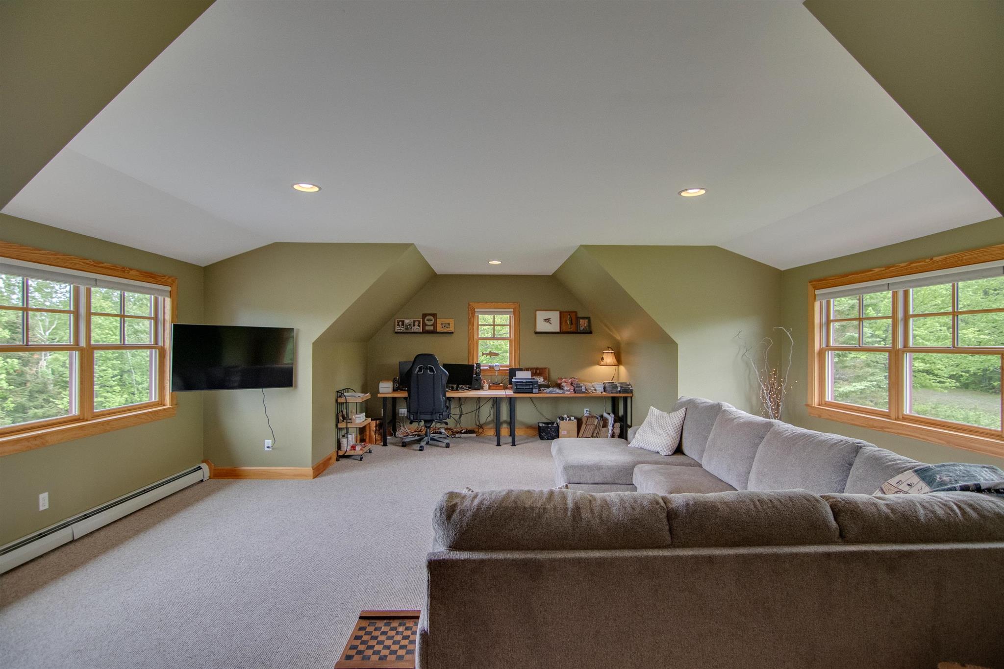 404 Old County Road Franconia, NH 03580 - Photo 27 of 40