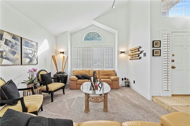 $899,000 | 22047 Conway Place, Saugus, CA 91350