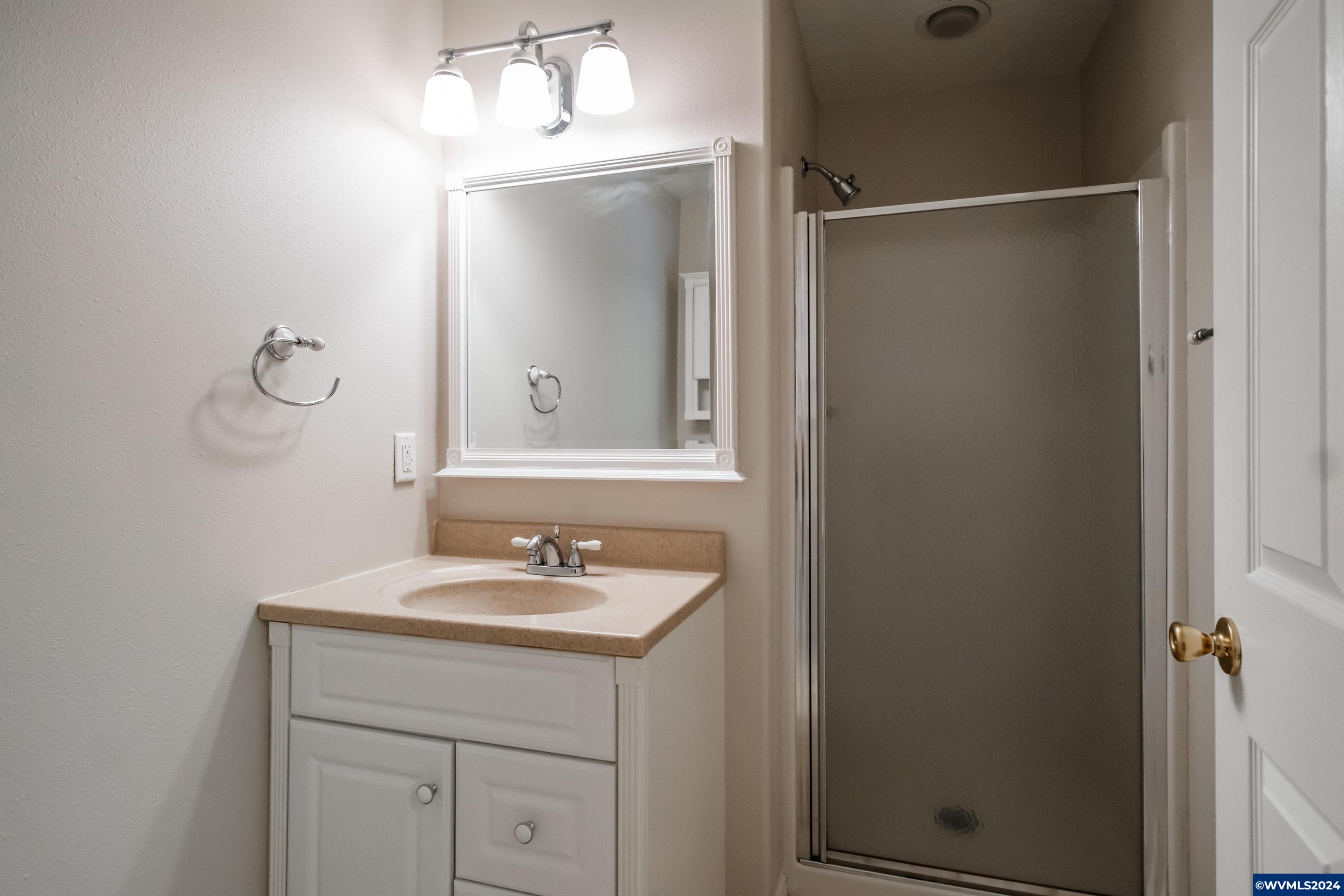 1570 Cordon Road Northeast Salem, OR 97317 - Photo 20 of 42 Gallery Image 20