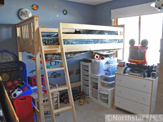 4412 Cinnamon Ridge Trail Eagan, MN 55122 - Photo 6 of 12 Gallery Image 6
