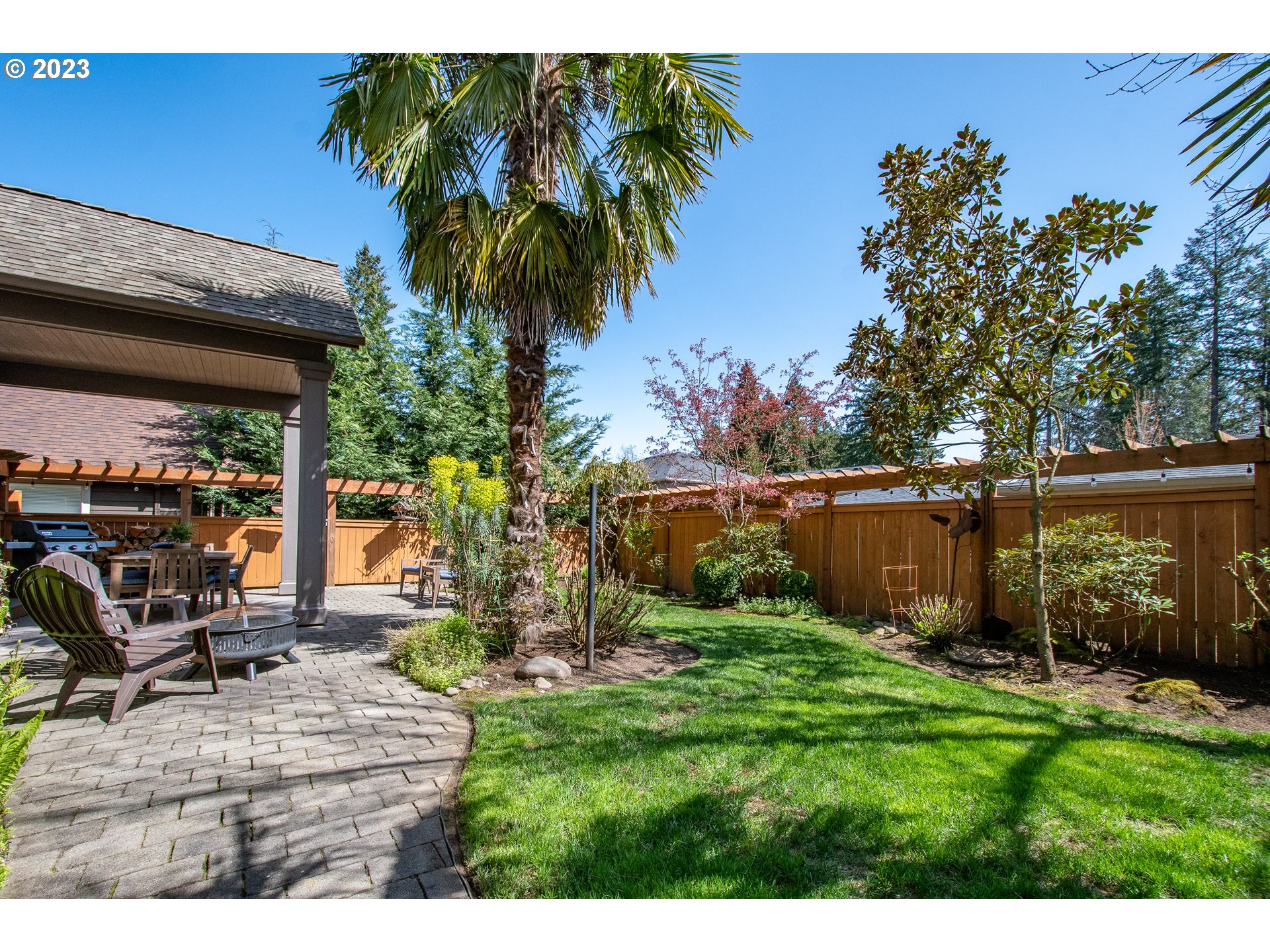 12918 Southwest Sevilla Avenue Portland, OR 97223 - Photo 39 of 44 a view of outdoor space and yard