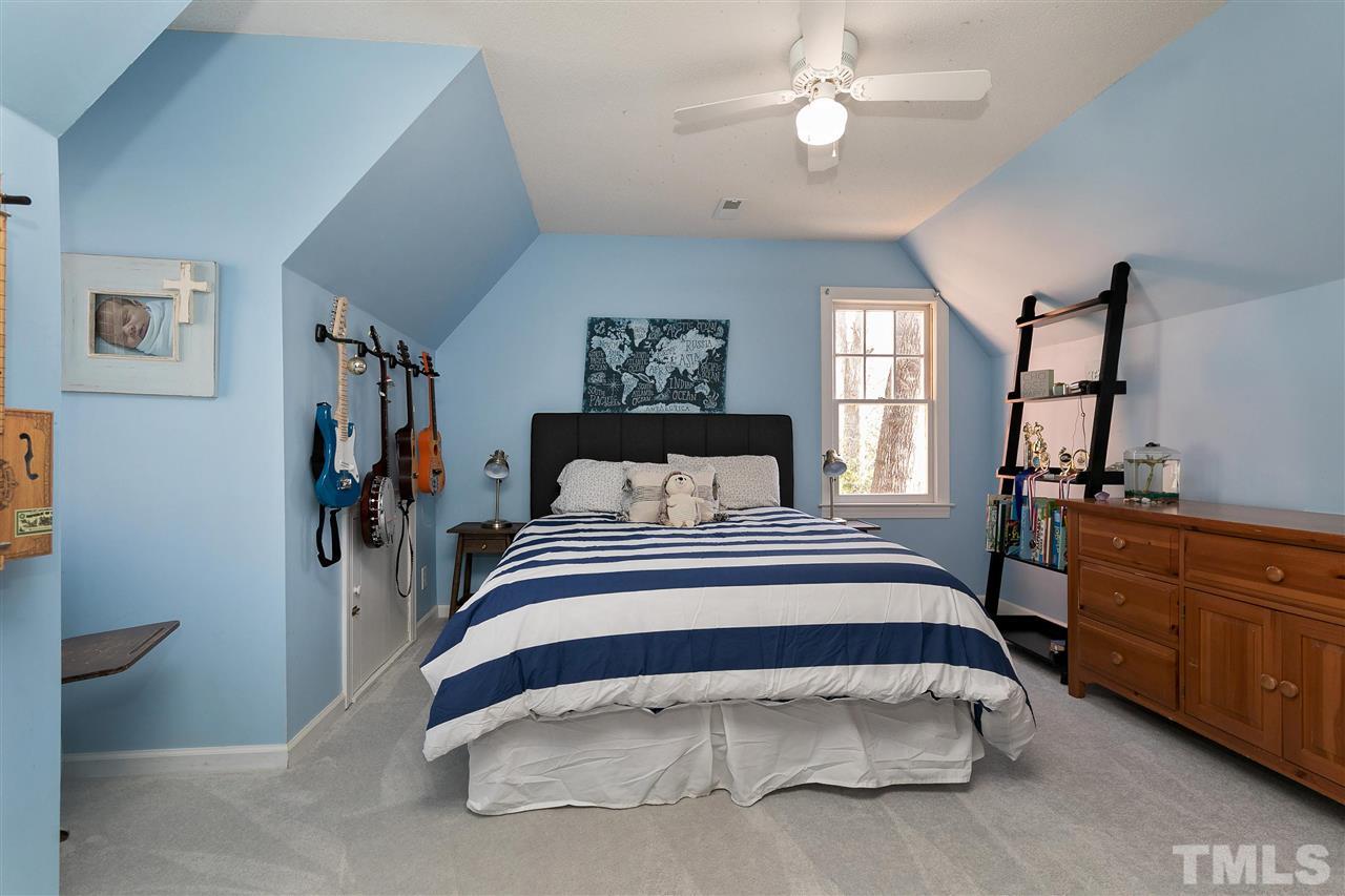 2009 Chichester Court Raleigh, NC 27615 - Photo 19 of 27