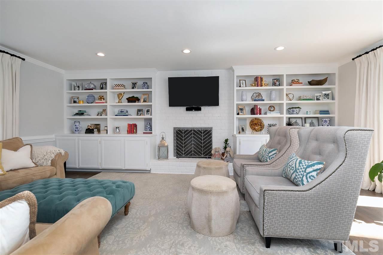 2009 Chichester Court Raleigh, NC 27615 - Photo 10 of 27