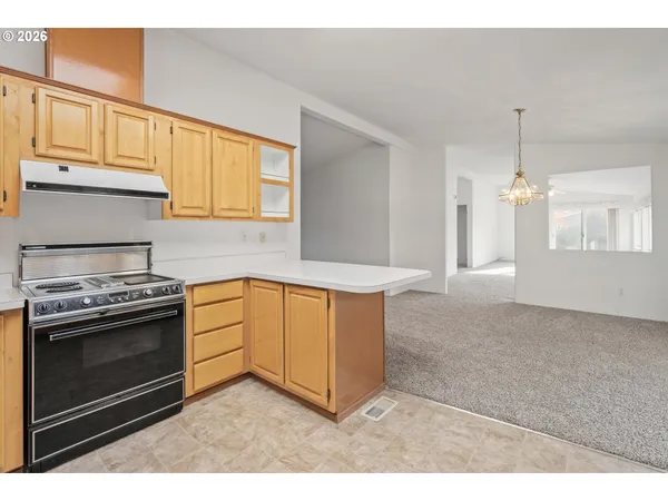 $139,000 | 4055 Royal Avenue, Unit 30, Eugene, OR 97402